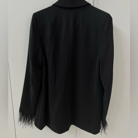 Wayf feather black blazer - Picture 2 of 6
